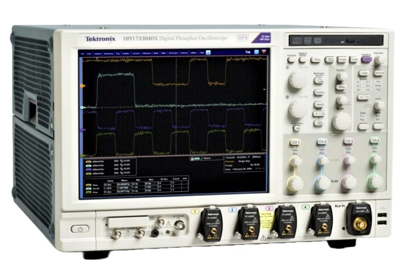 Tektronix DPO72504DX Oscilloscope, 25 GHz, 4 Ch., 100 GS/s / 50 GS/s