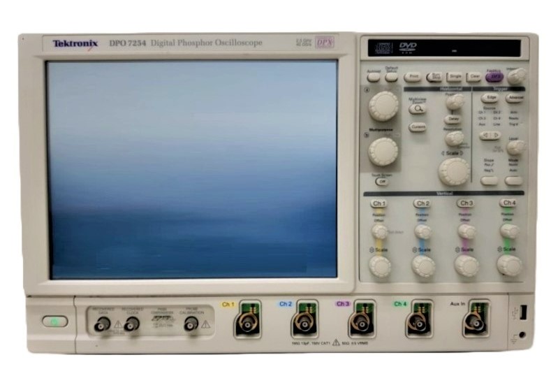 Tektronix DPO7254 Oscilloscope, 2.5 GHz, 40 GS/s, 4 Ch. 