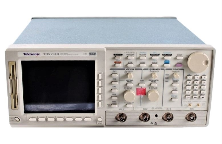 Tektronix TDS794D Oscilloscope, 2 GHz, 4 Ch. 4 GS/s